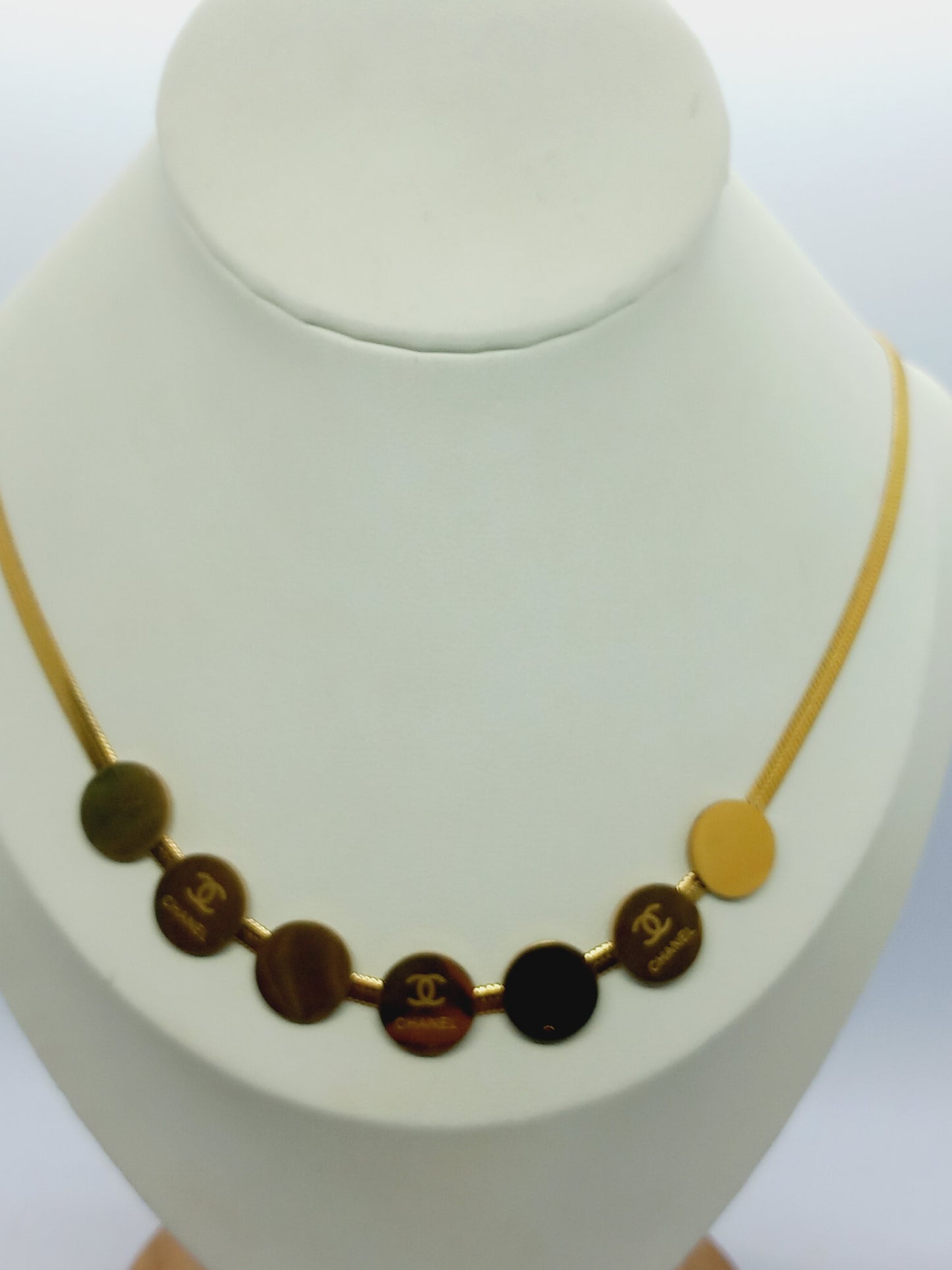 Collier nouvelle collection moderne