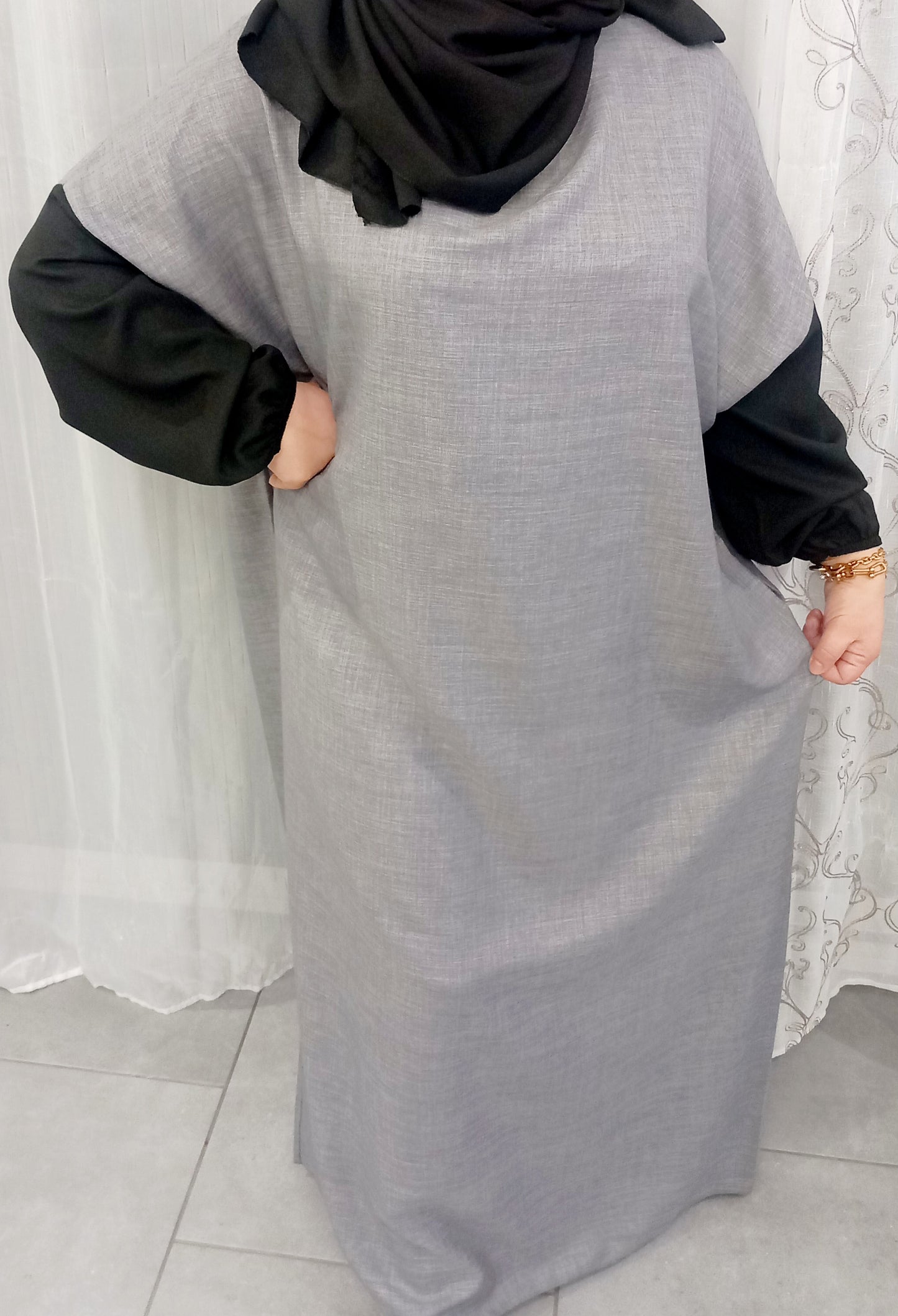 Abaya avec foulard taille standard nouvelle collection