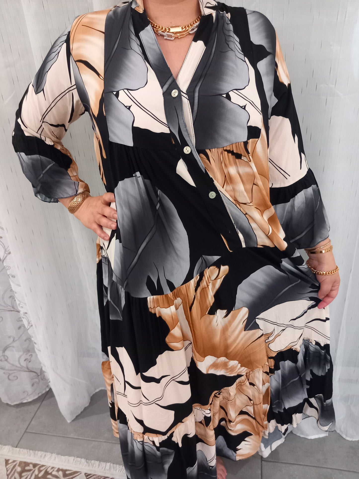 Robe à fleurs en 100% viscose made en Italie taille standard