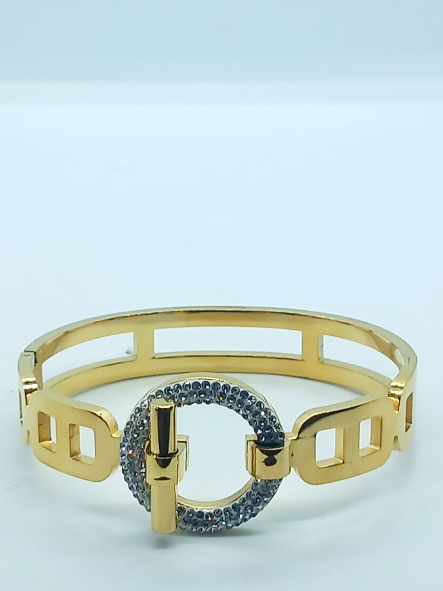 Bracelet H nouvelle collection