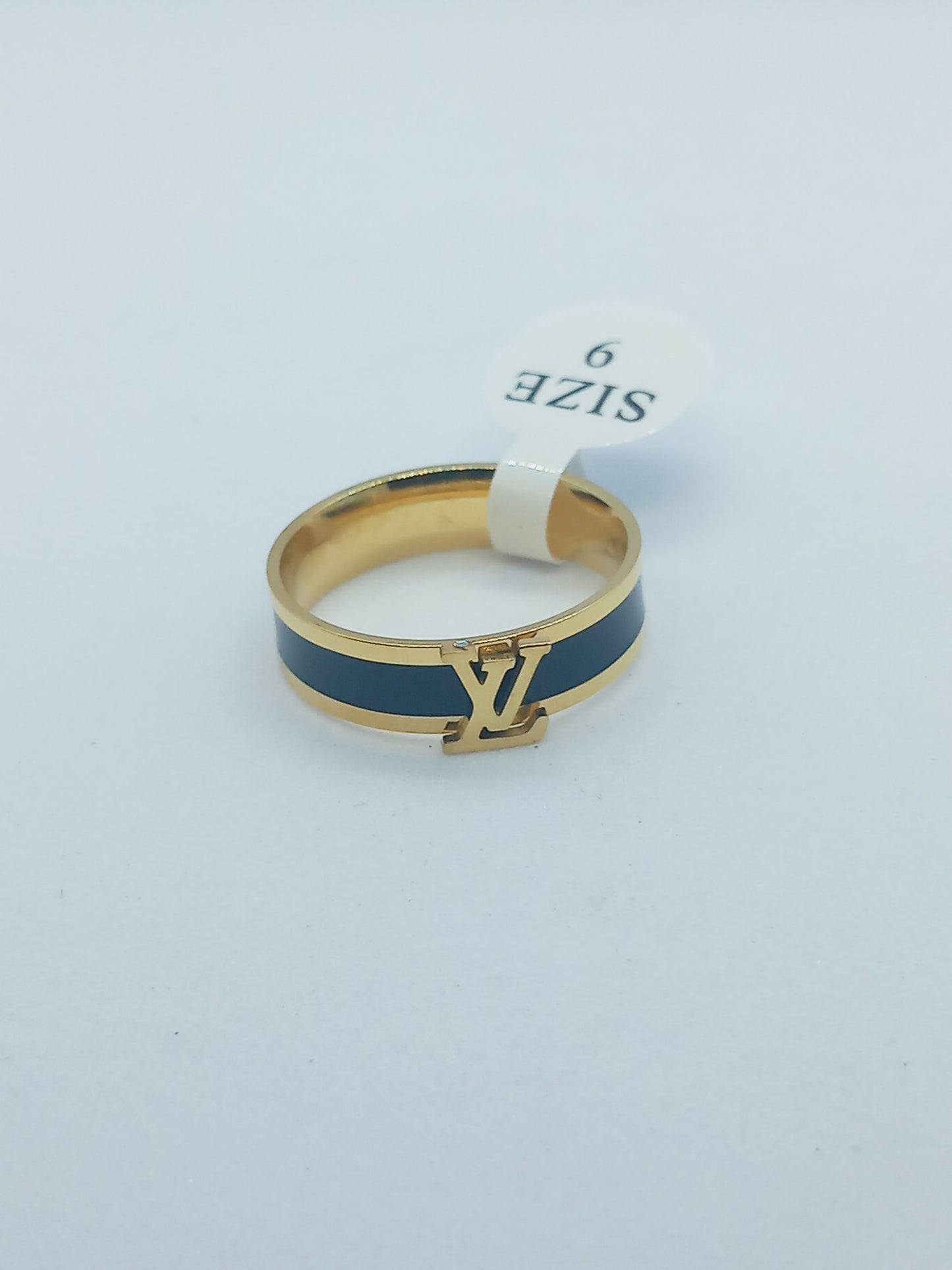 Bague noir lv en acier inoxydable