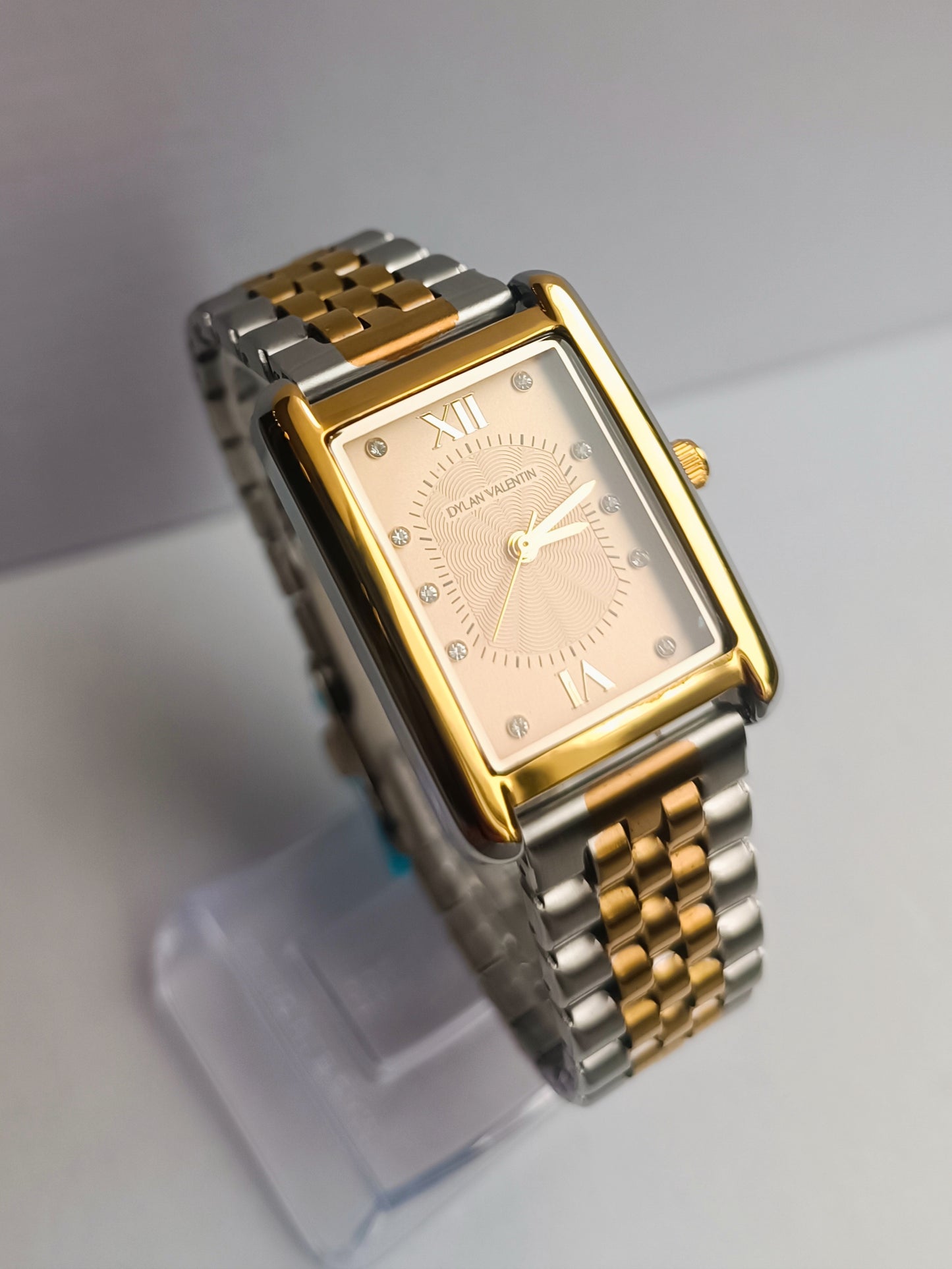 Montre femme carré en acier inoxydable